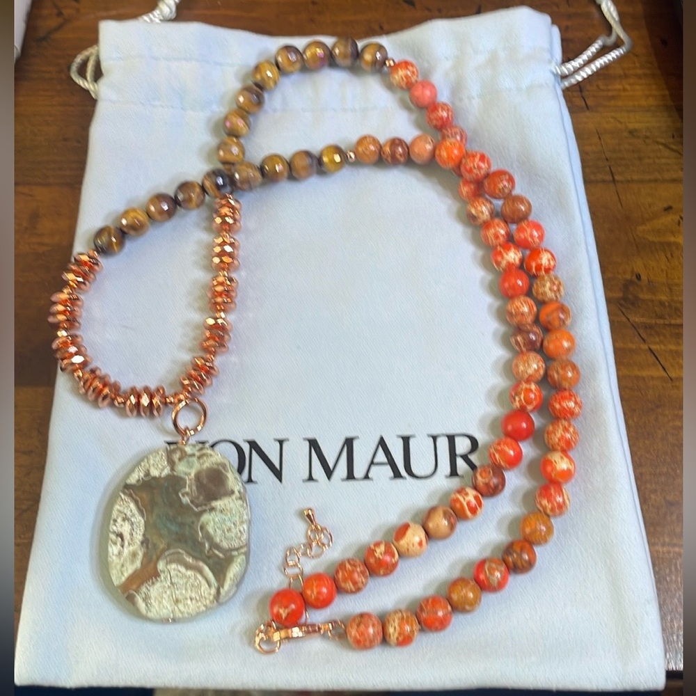 Vintage Von Maur